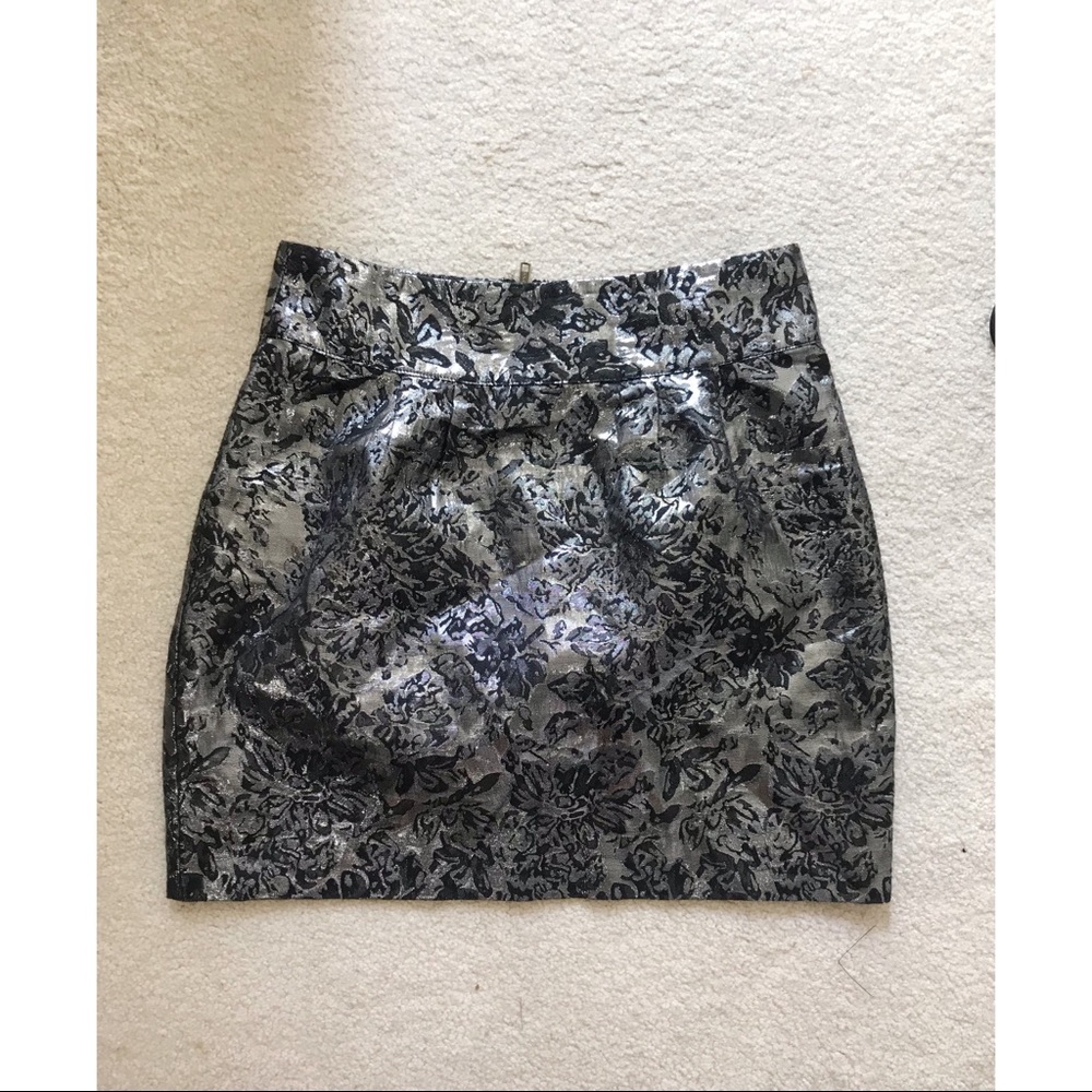Silence + Noise - Floral metallic mini skirt